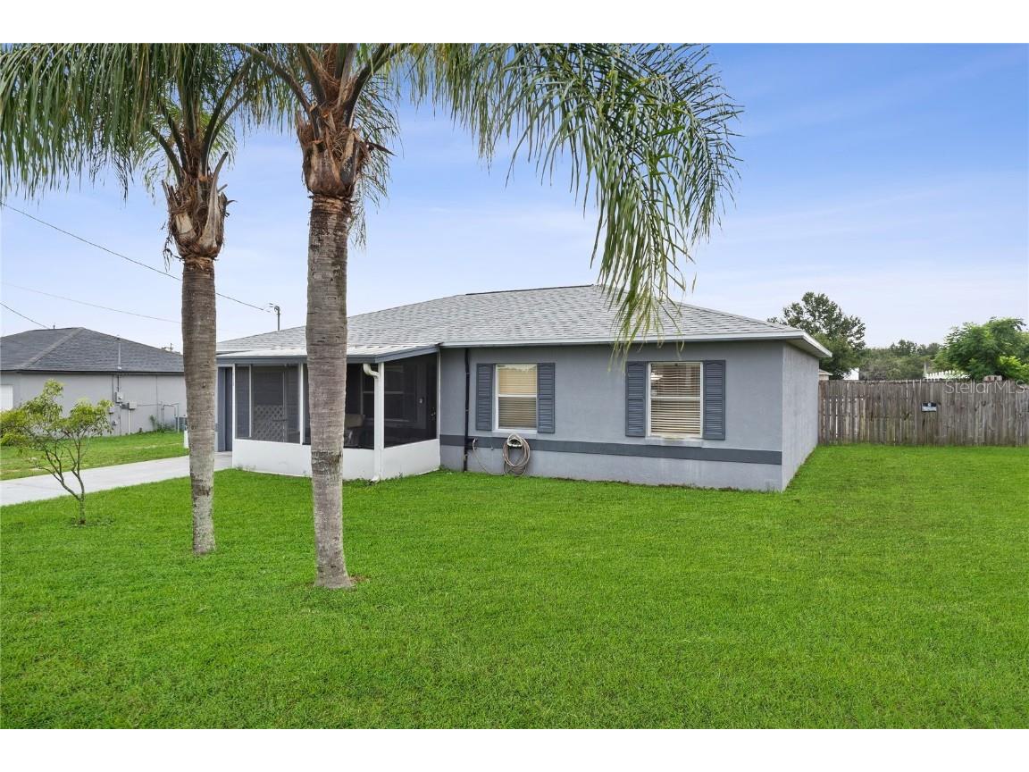 113 Weeping Willow Road Eagle Lake FL 33839 P4936207 image1