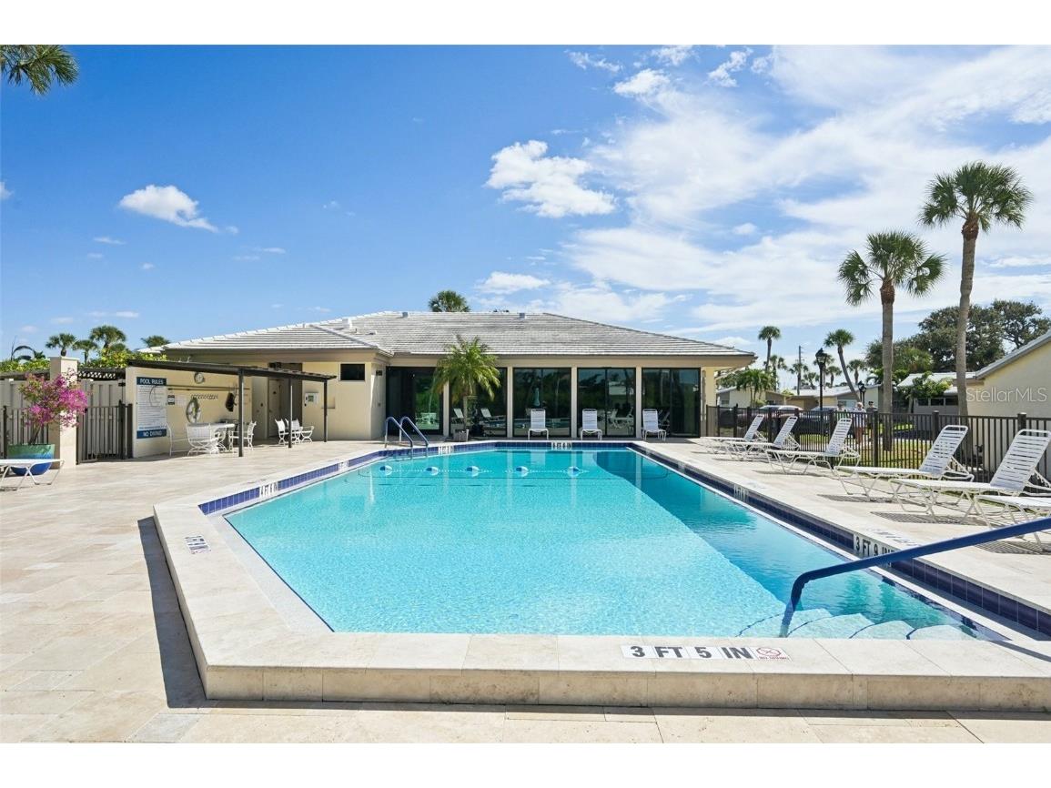 113 Whispering Sands Drive #V-47 Sarasota FL 34242 A4670850 image28