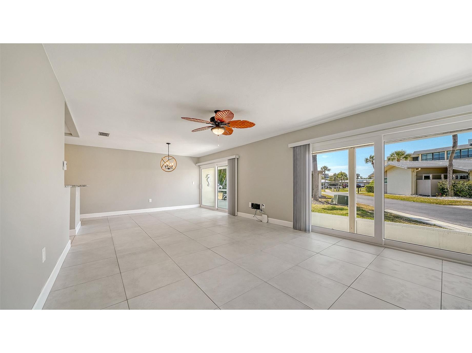 113 Whispering Sands Drive #V47 Sarasota FL 34242 - GULF OF AMERICA A4683156 image11