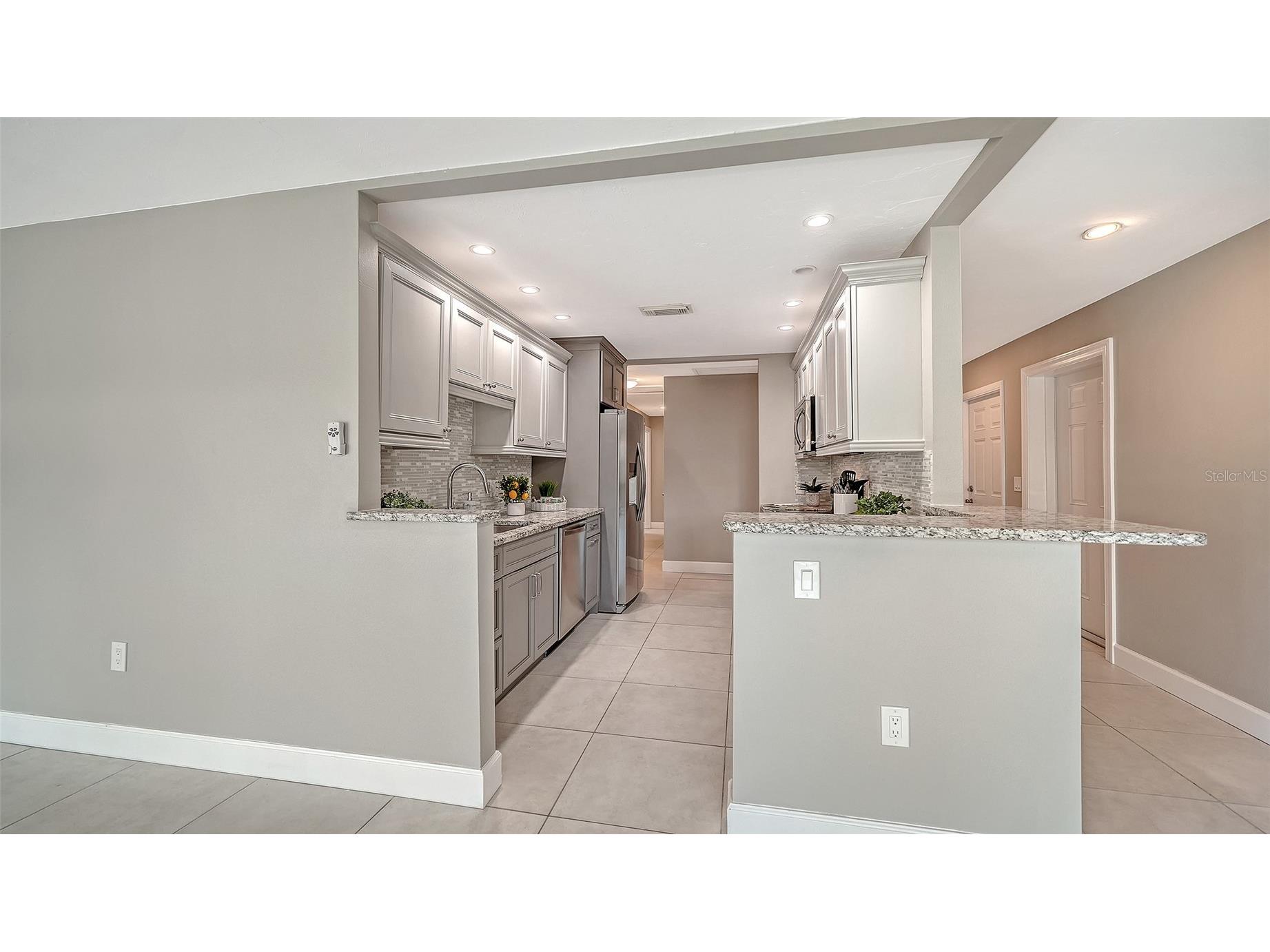 113 Whispering Sands Drive #V47 Sarasota FL 34242 - GULF OF AMERICA A4683156 image19