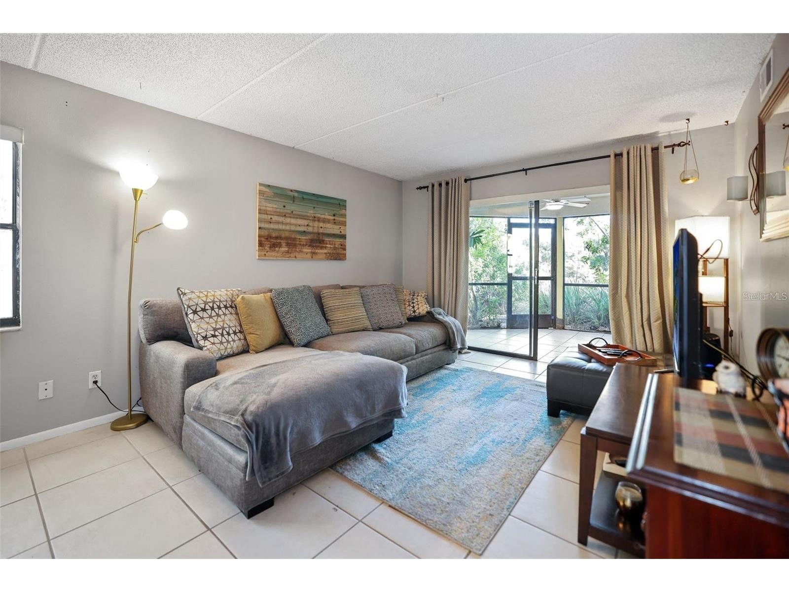 113 Woodlake Wynde #19 Oldsmar FL 34677 TB8463749 image4