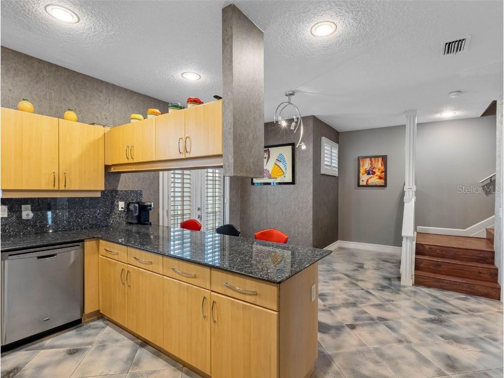 113 Yacht Club Circle North Redington Beach FL 33708 TB8406813 image13