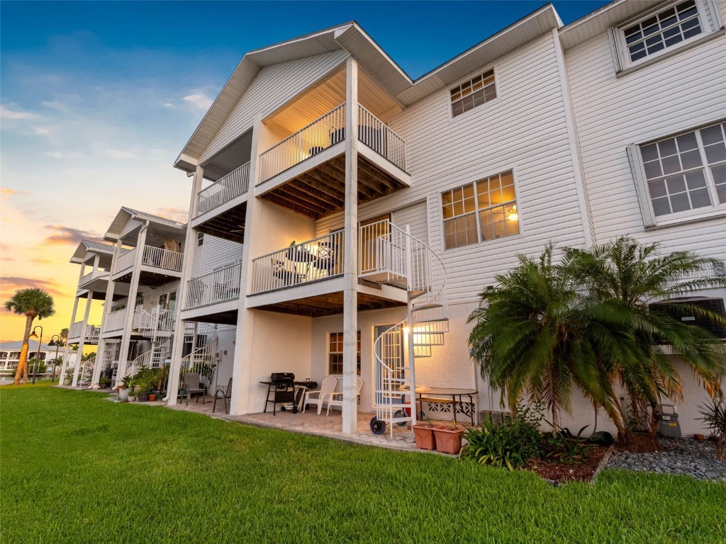 113 Yacht Club Circle North Redington Beach FL 33708 TB8406813 image32