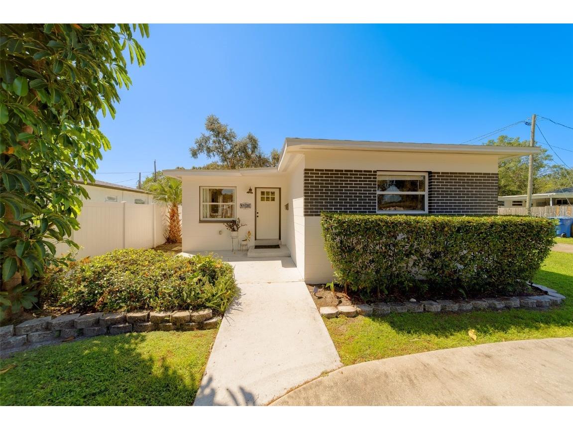 1130 50th Avenue N Saint Petersburg FL 33703 TB8428939 image1