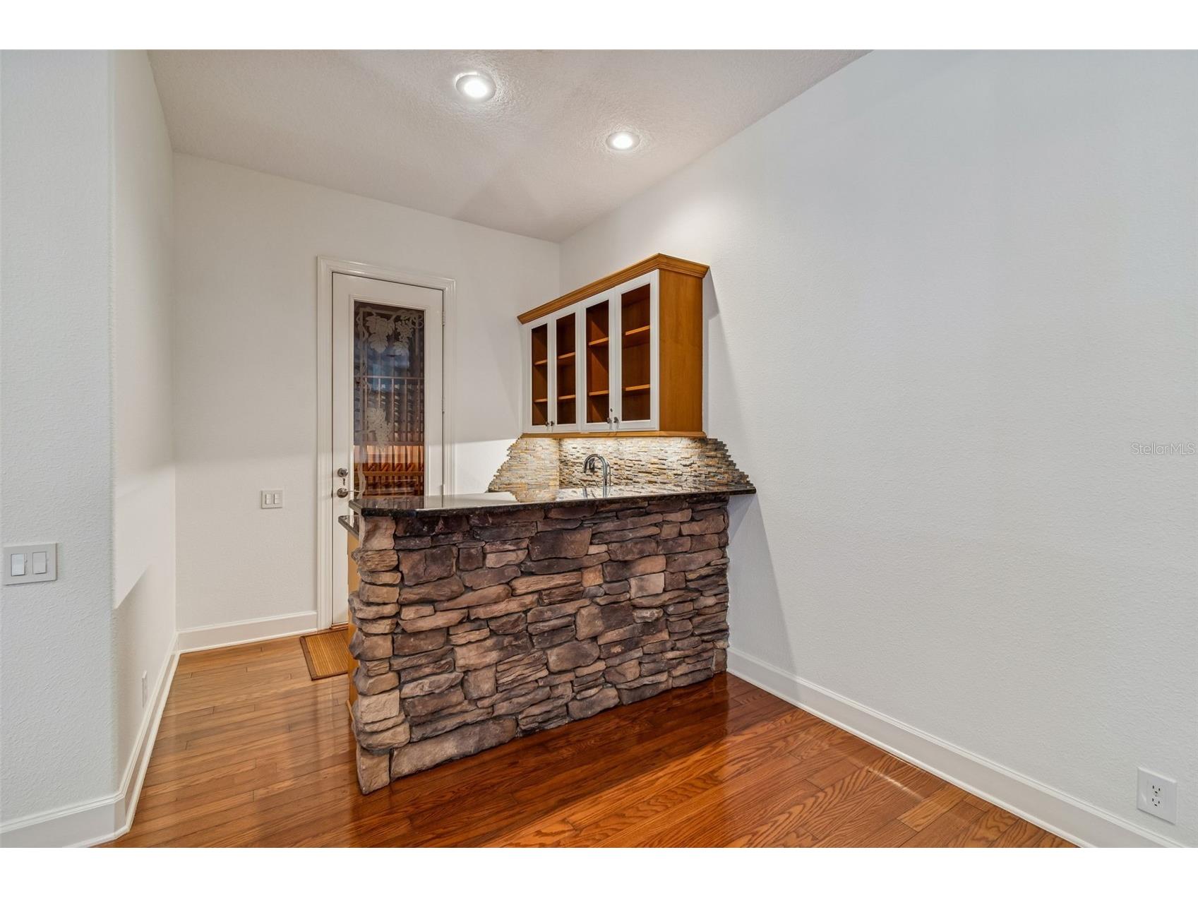 1130 Anclote Rd Tarpon Springs FL 34689 TB8474474 image13