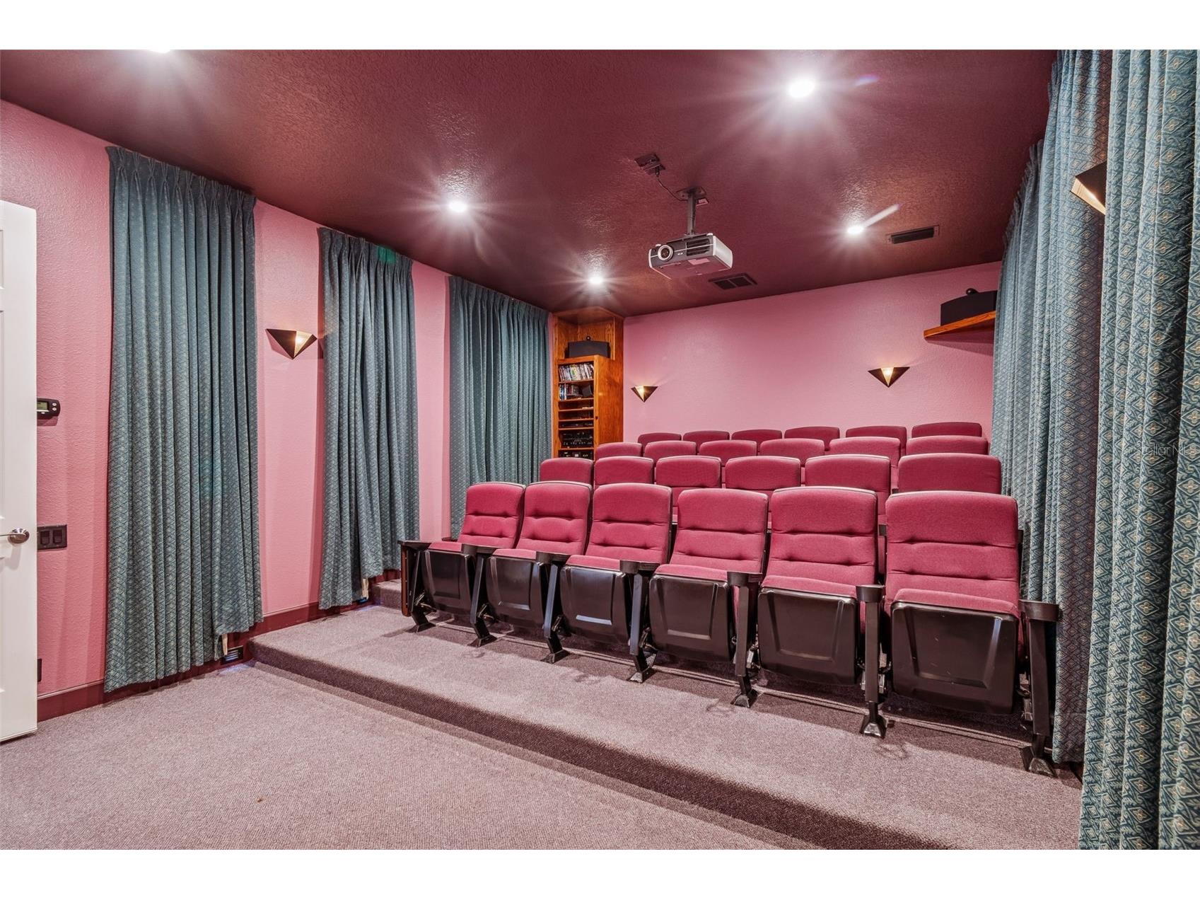 1130 Anclote Rd Tarpon Springs FL 34689 TB8474474 image18