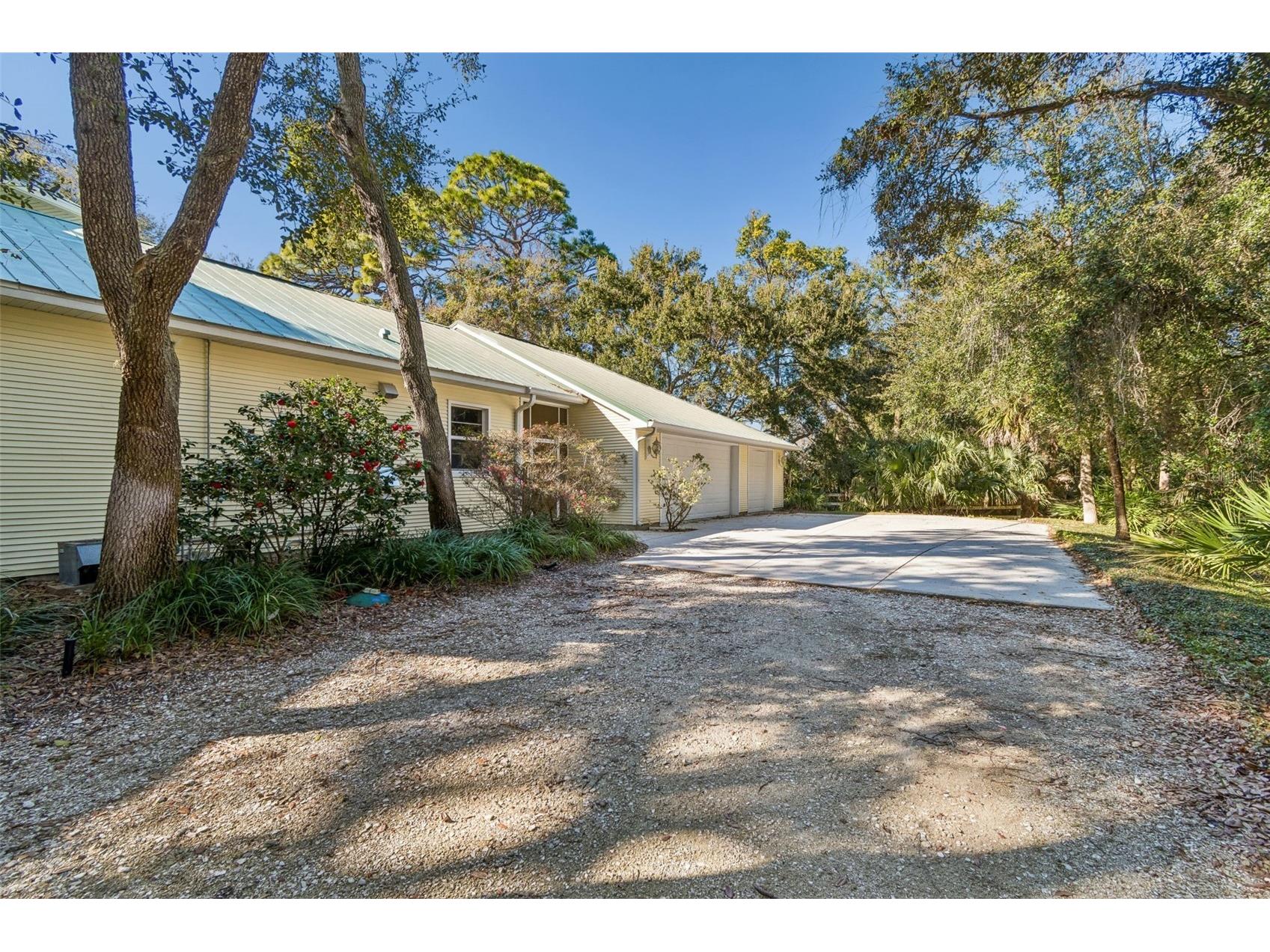 1130 Anclote Rd Tarpon Springs FL 34689 TB8474474 image5