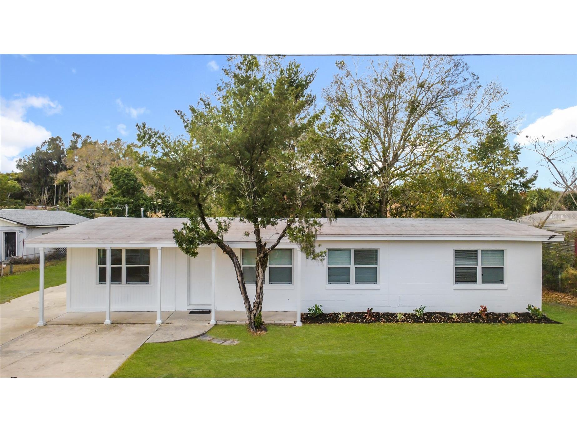 1130 Dennis Avenue Orlando FL 32807 A4683263 image1