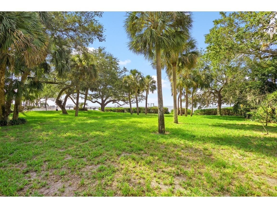 1130 Friendly Way S Saint Petersburg FL 33705 - TAMPA BAY U8215475 image10