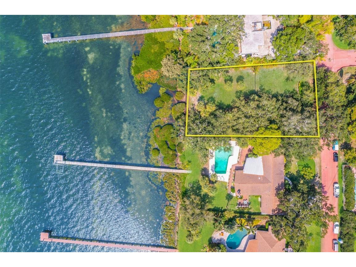 1130 Friendly Way S Saint Petersburg FL 33705 - TAMPA BAY U8215475 image2