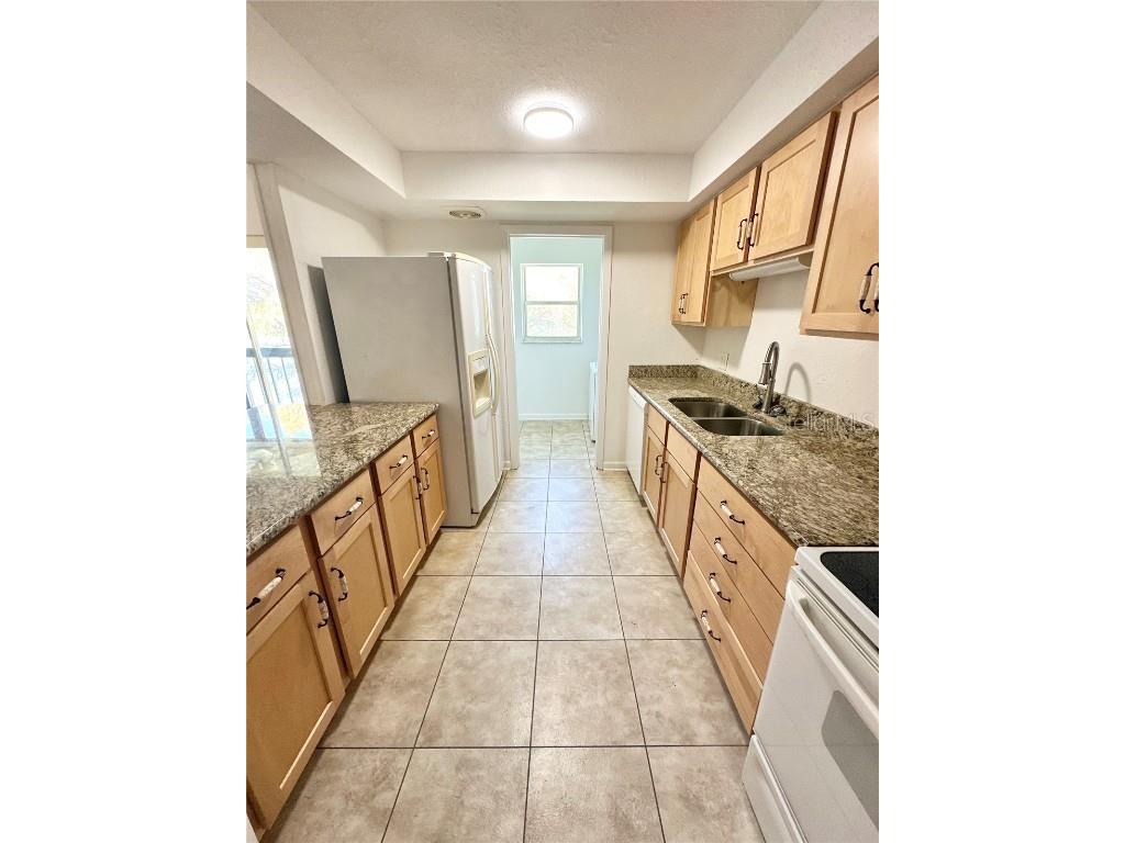 1130 N Lake Parker Ave #A301 Lakeland FL 33805 P4937029 image9