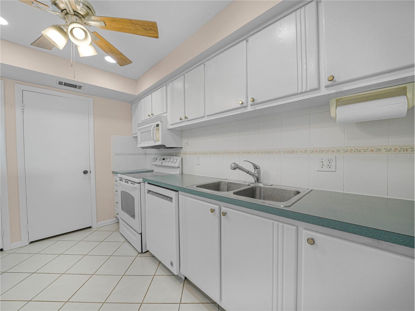 1130 N Lake Parker Avenue #A308 Lakeland FL 33805 L4962979 image10