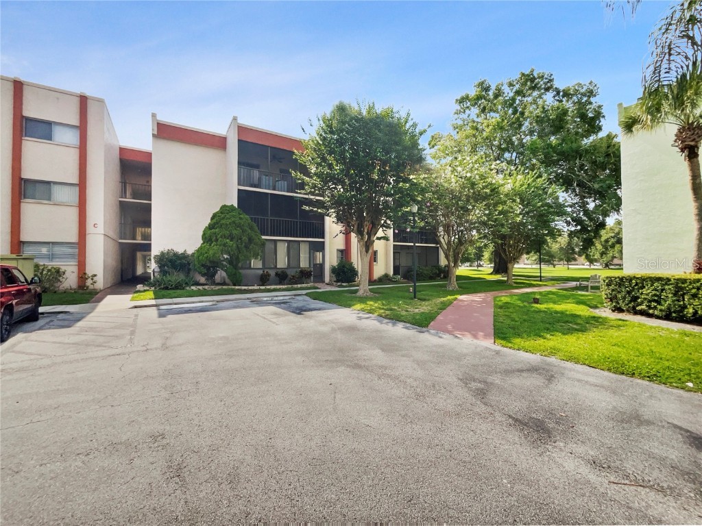 1130 N Lake Parker Avenue #C330 Lakeland FL 33805 O6123089 image1