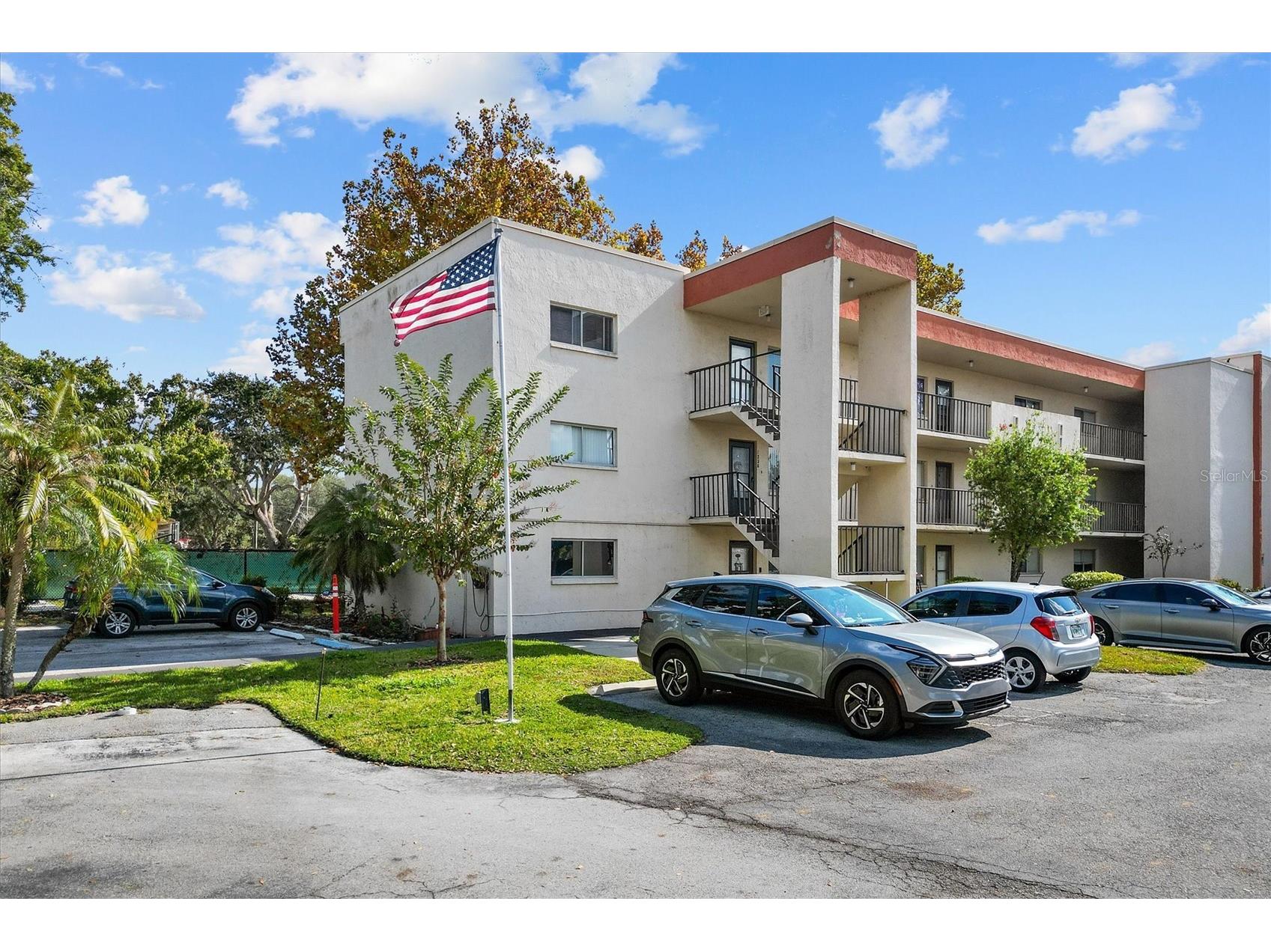 1130 N Lake Parker Avenue #E336 Lakeland FL 33805 P4937161 image1