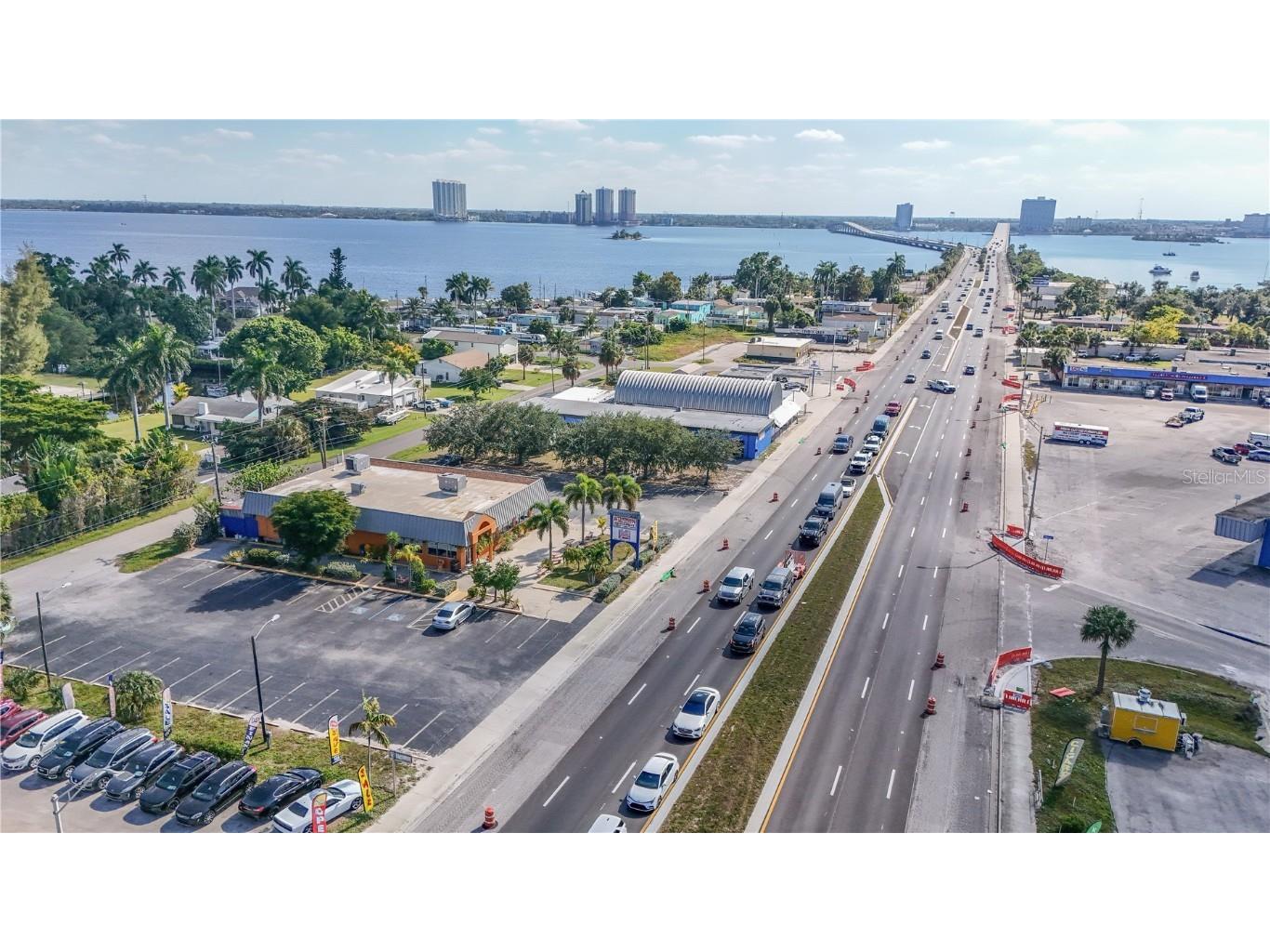 1130 N Tamiami Trail North Fort Myers FL 33903 C7518495 image6