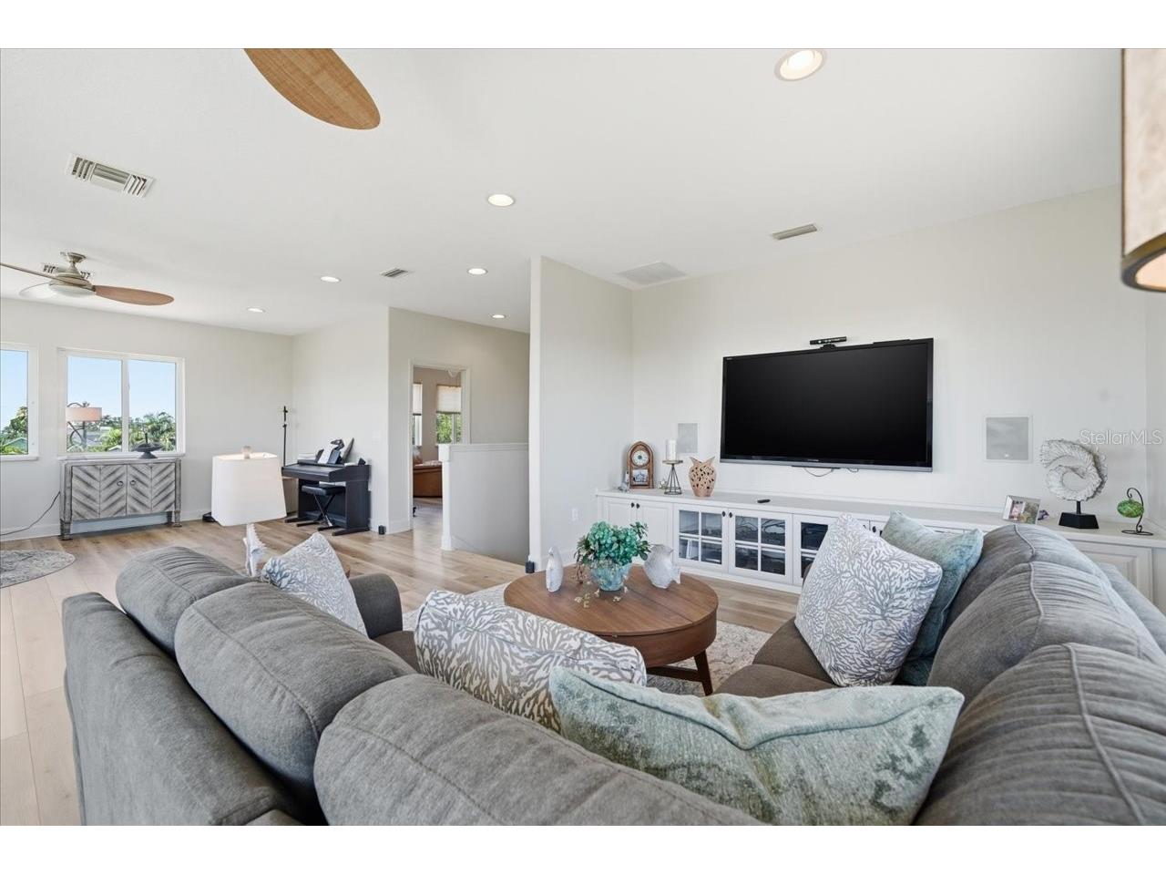 1130 S Florida Avenue Tarpon Springs FL 34689 - ST JOSEPH SOUND SHEADS CREEK TB8509664 image15