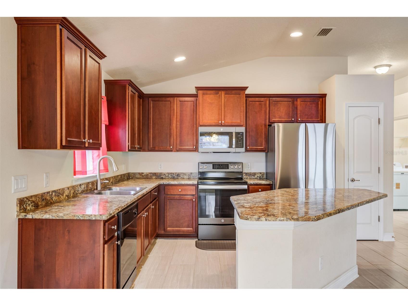 1130 Sabine Lane Kissimmee FL 34759 S5143597 image8