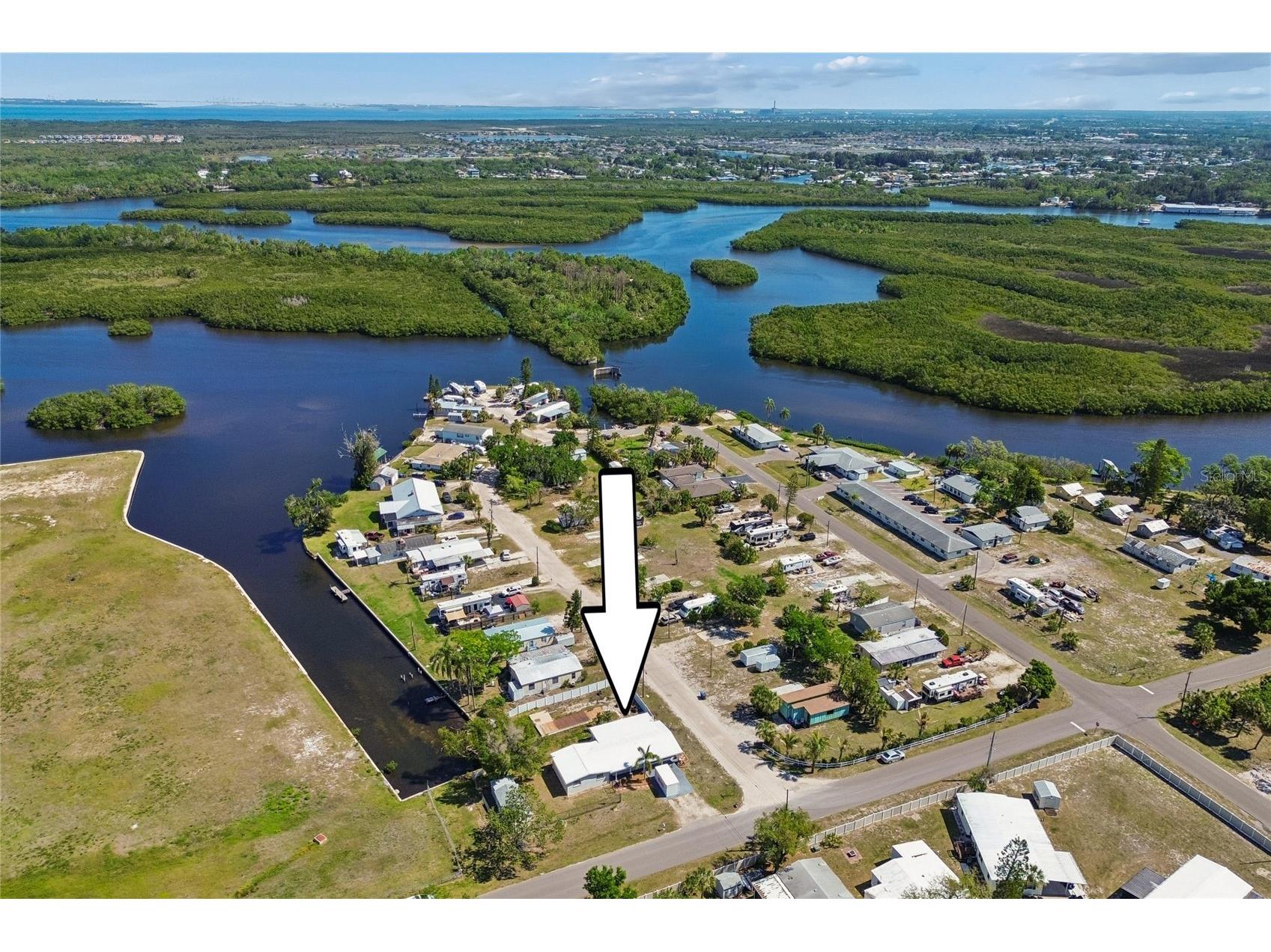 1130 Sweeney Drive Ruskin FL 33570 - LITTLE MANATEE RIVER TB8497087 image1