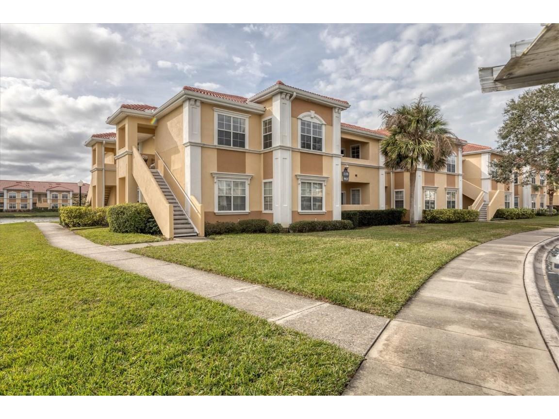 1130 Villagio Circle #106 Sarasota FL 34237 A4558794 image1