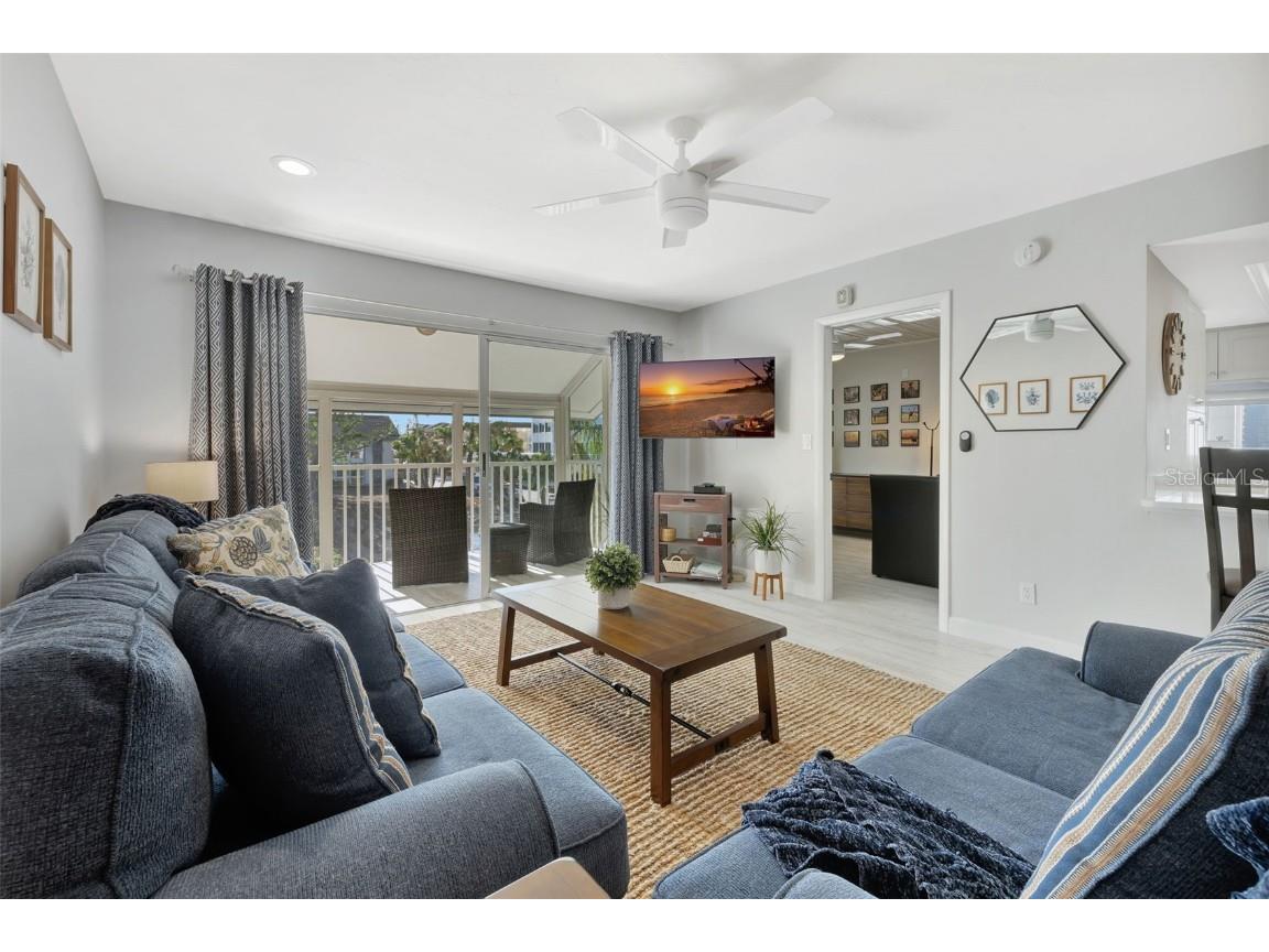 1130 W Peppertree Lane #118 Sarasota FL 34242 A4634273 image9