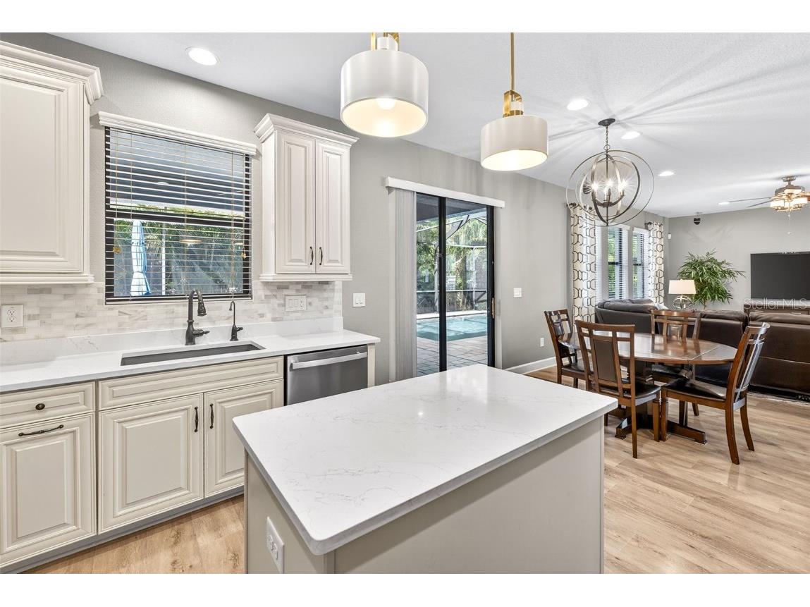 11303 Lazy Hickory Lane Tampa FL 33635 TB8433242 image12