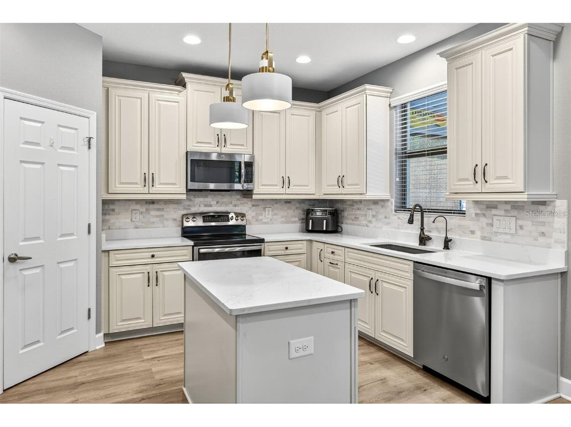 11303 Lazy Hickory Lane Tampa FL 33635 TB8433242 image7