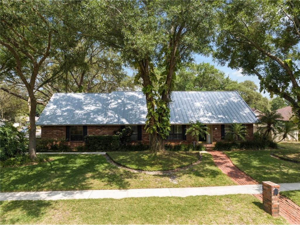 11303 Suncreek Place Temple Terrace FL 33617 T3444129 image1