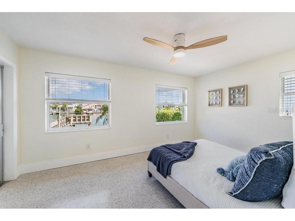 11305 5th Street E Treasure Island FL 33706 - BOCA CIEGA BAY TB8444763 image15