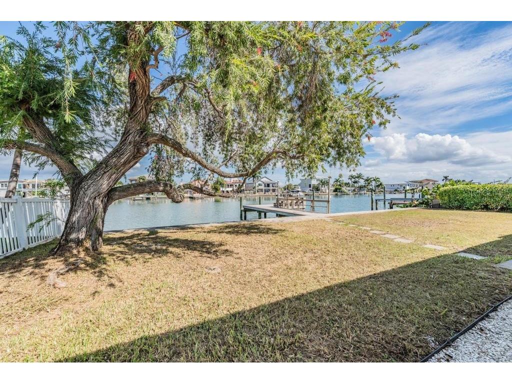 11305 5th Street E Treasure Island FL 33706 - BOCA CIEGA BAY TB8444763 image40