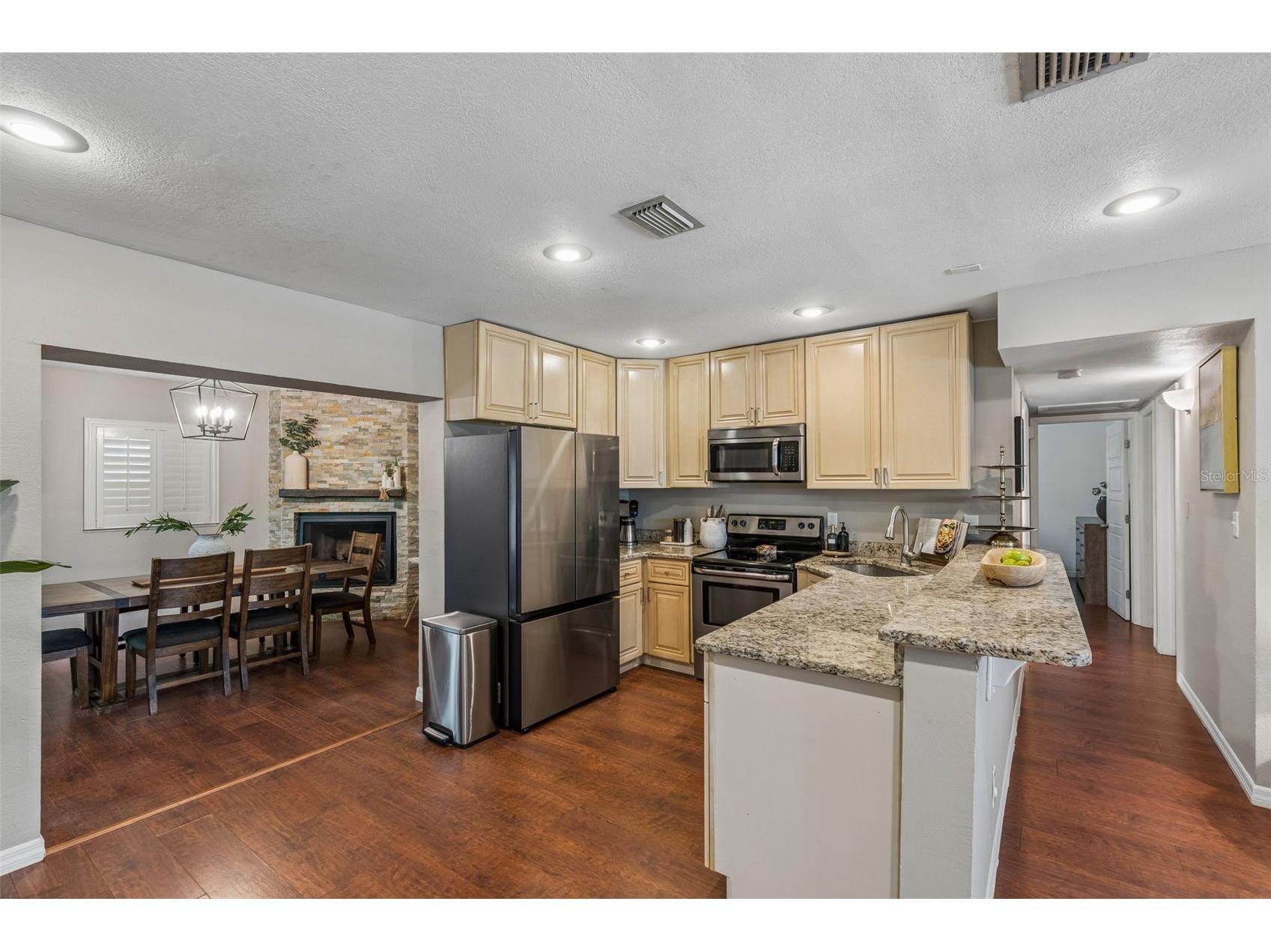 11307 N Boulevard Tampa FL 33612 TB8498222 image6