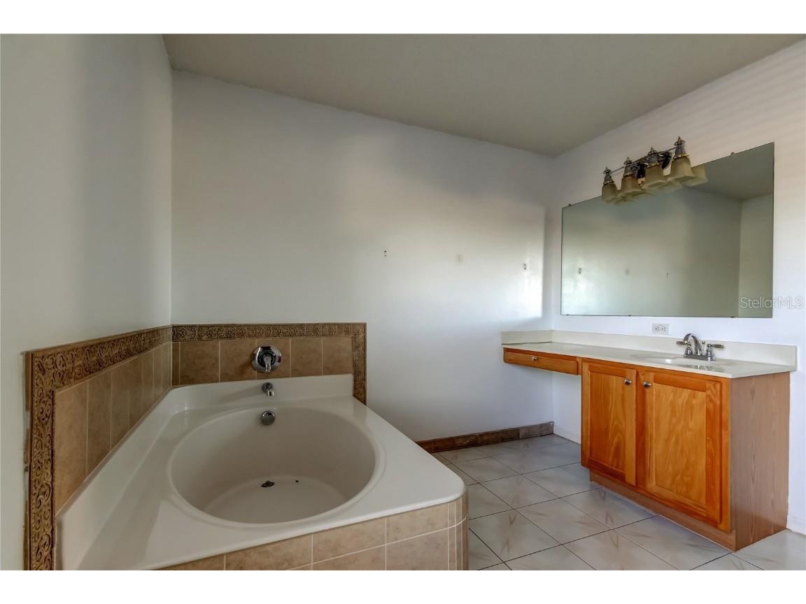 11309 Outrigger Avenue Spring Hill FL 34608 TB8334479 image31