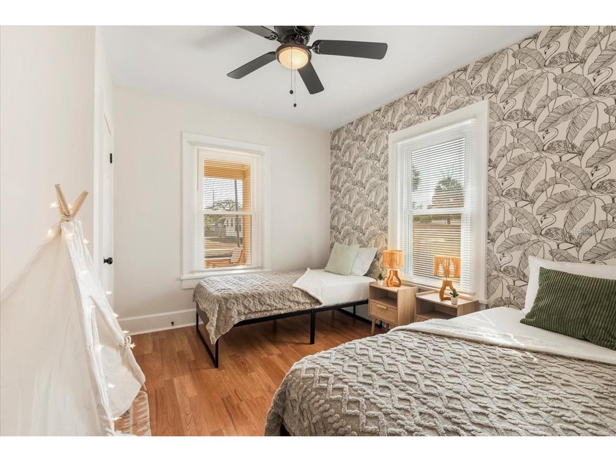 1131 10th Avenue S Saint Petersburg FL 33705 TB8476164 image10