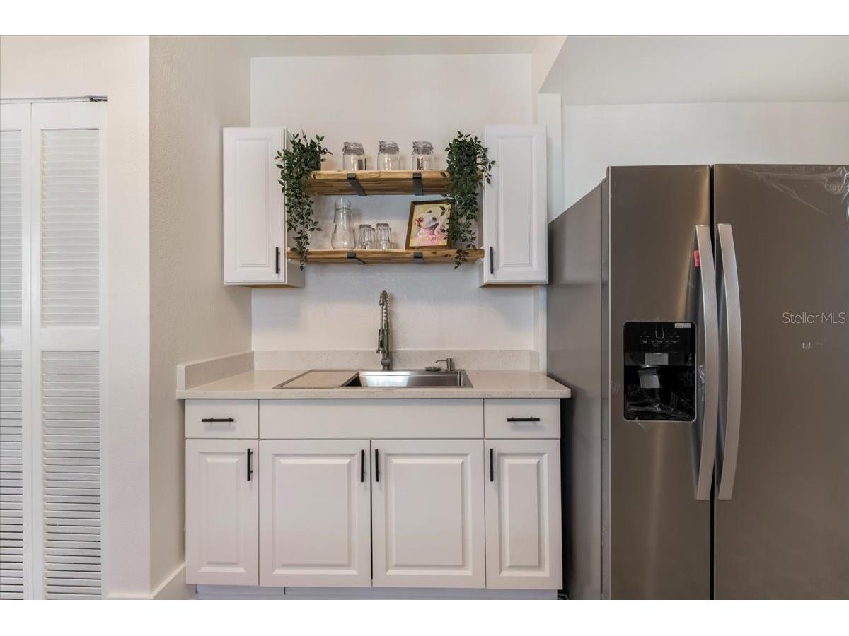 1131 10th Avenue S Saint Petersburg FL 33705 TB8476164 image15