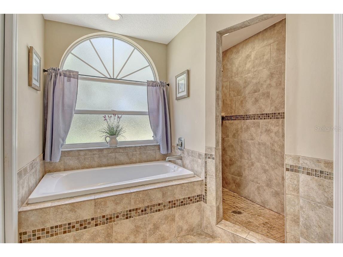 1131 133rd Street E Bradenton FL 34212 A4660072 image25