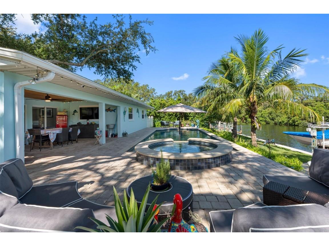 1131 45th Avenue NE Saint Petersburg FL 33703 TB8424675 image51