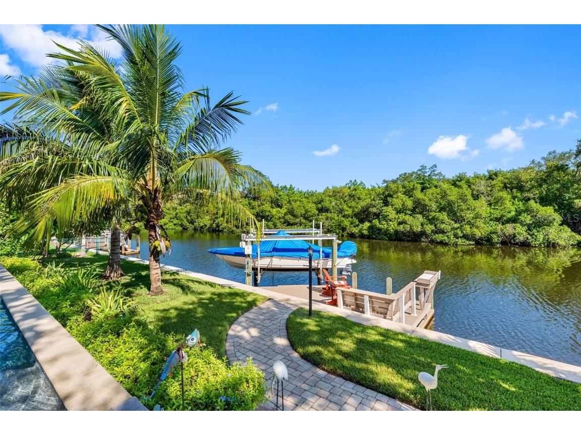 1131 45th Avenue NE Saint Petersburg FL 33703 TB8424675 image54