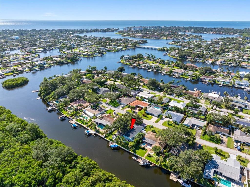 1131 45th Avenue NE Saint Petersburg FL 33703 TB8424675 image68