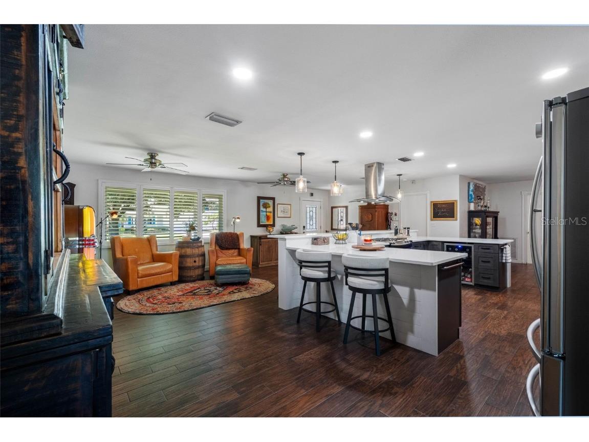 1131 45th Avenue NE Saint Petersburg FL 33703 TB8424675 image9