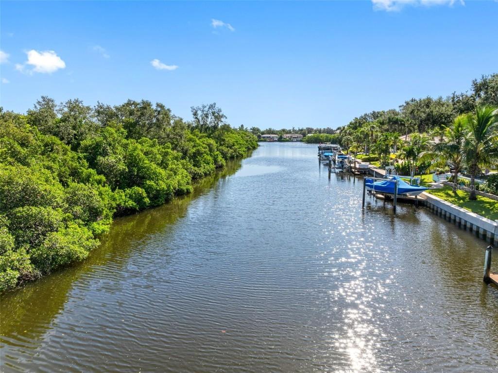 1131 45th Avenue NE Saint Petersburg FL 33703 TB8424675 image92