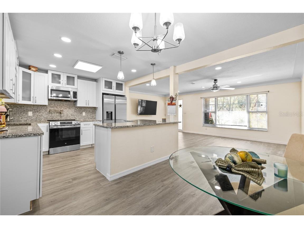 1131 60th Ave S Saint Petersburg FL 33705 TB8355479 image12