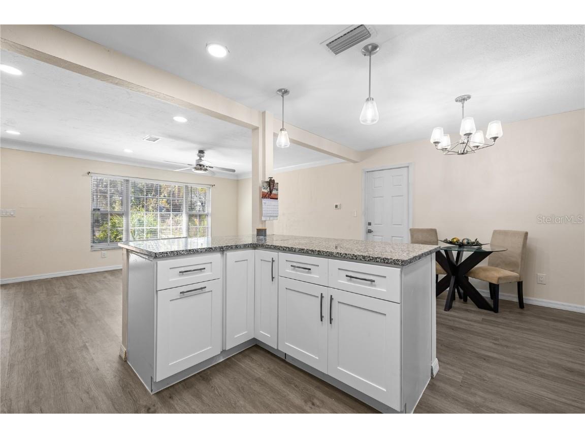 1131 60th Ave S Saint Petersburg FL 33705 TB8355479 image13