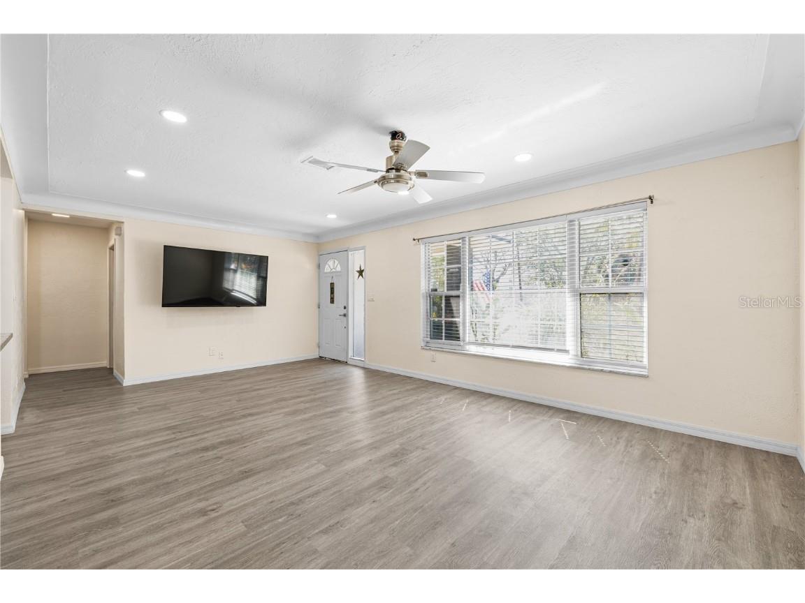 1131 60th Ave S Saint Petersburg FL 33705 TB8355479 image15