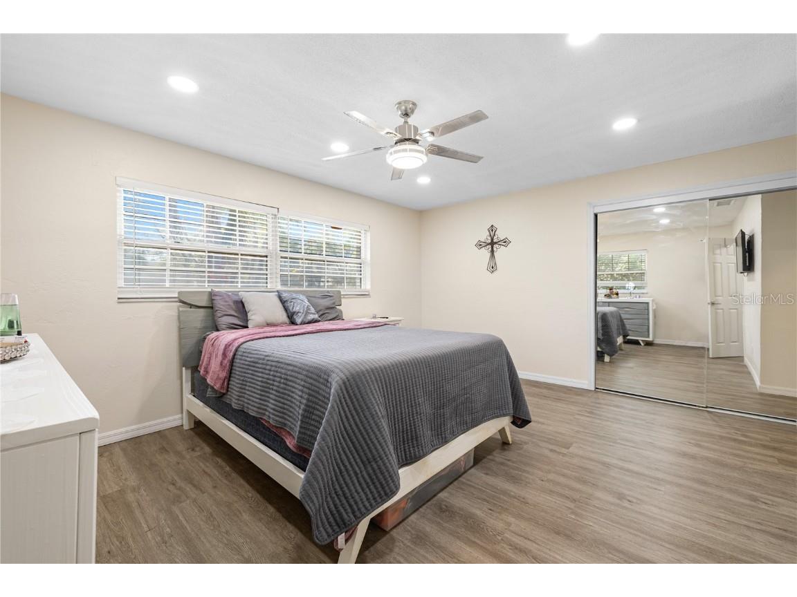 1131 60th Ave S Saint Petersburg FL 33705 TB8355479 image17