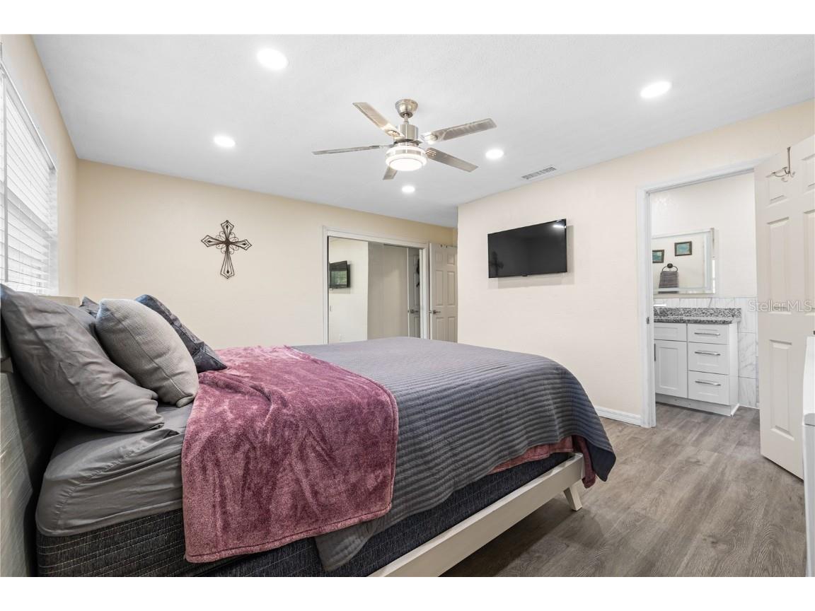 1131 60th Ave S Saint Petersburg FL 33705 TB8355479 image19