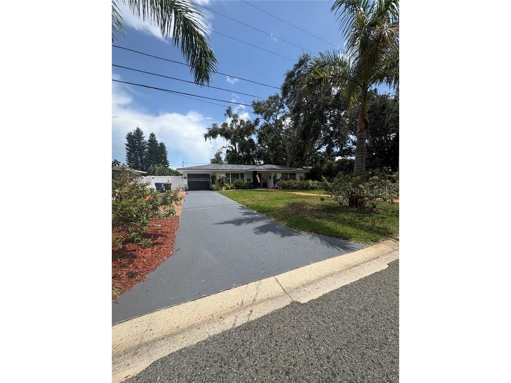 1131 60th Ave S Saint Petersburg FL 33705 TB8355479 image2