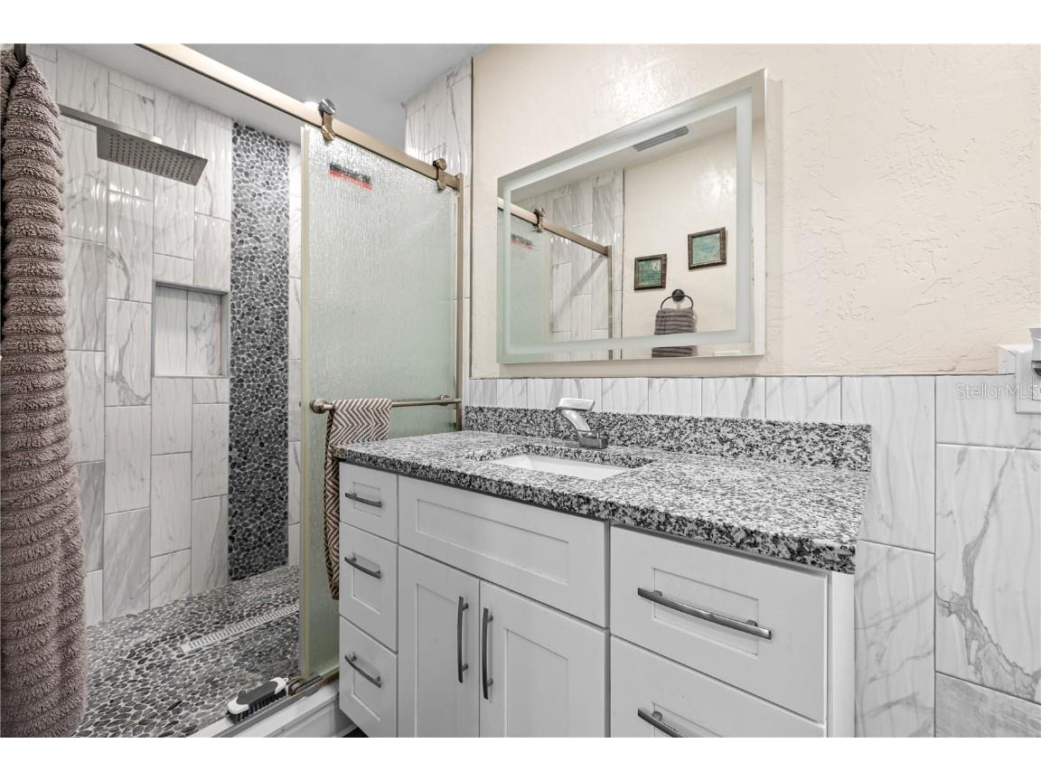 1131 60th Ave S Saint Petersburg FL 33705 TB8355479 image23