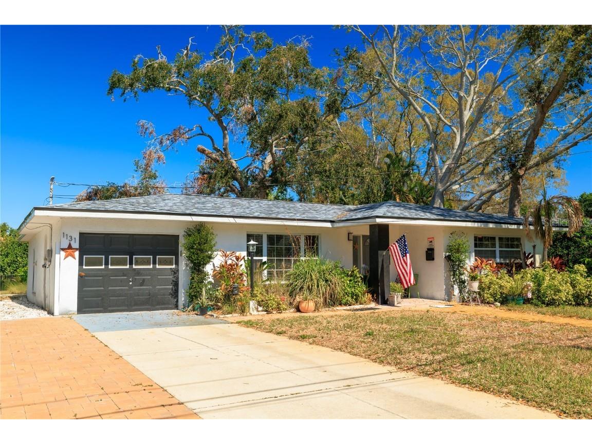 1131 60th Ave S Saint Petersburg FL 33705 TB8355479 image3