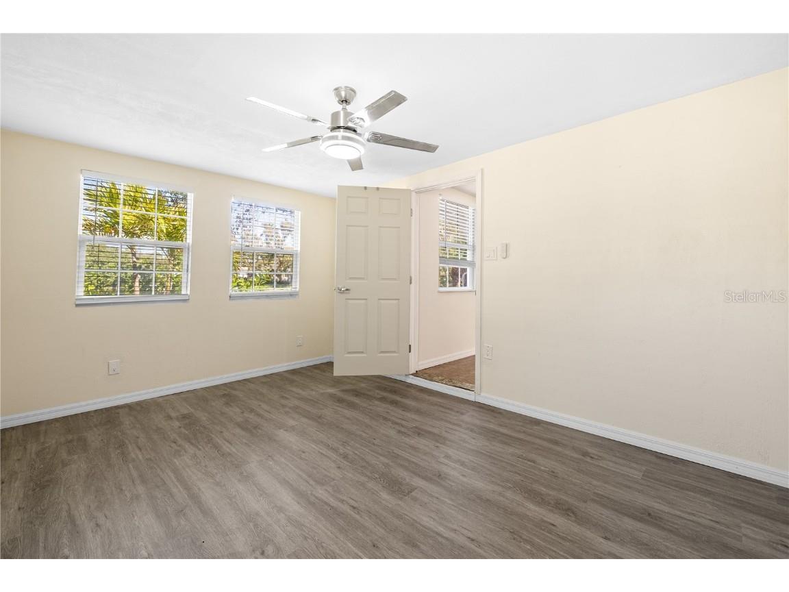 1131 60th Ave S Saint Petersburg FL 33705 TB8355479 image30