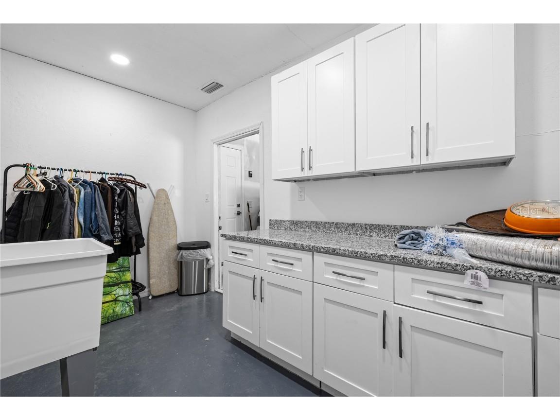 1131 60th Ave S Saint Petersburg FL 33705 TB8355479 image34