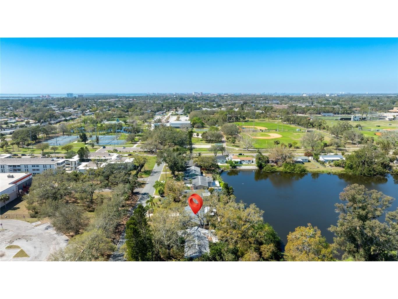 1131 60th Ave S Saint Petersburg FL 33705 TB8355479 image56